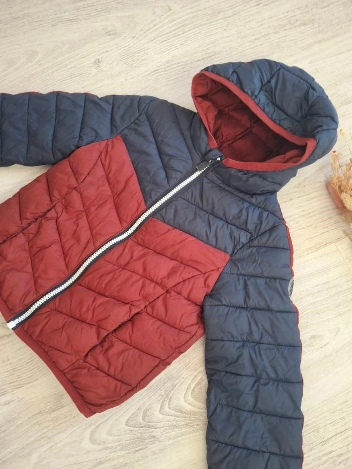Chaqueta/Chaqueta de niño bicolor azul marino/burdeos Okaïdi - 4 años – photo 4